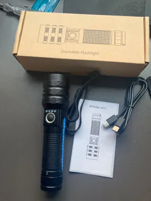 OSRAM 1KM Zoomable Flashlight – 1000m Beam, Rechargeable, 6 Modes, Aircraft-Grade Aluminum, IPX44 Waterproof for Camping & Hiking actual product photo.