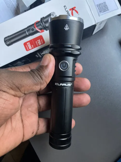 Klarus A3 Zoomable Flashlight, 2200 Lumens, 750m Beam actual product photo.