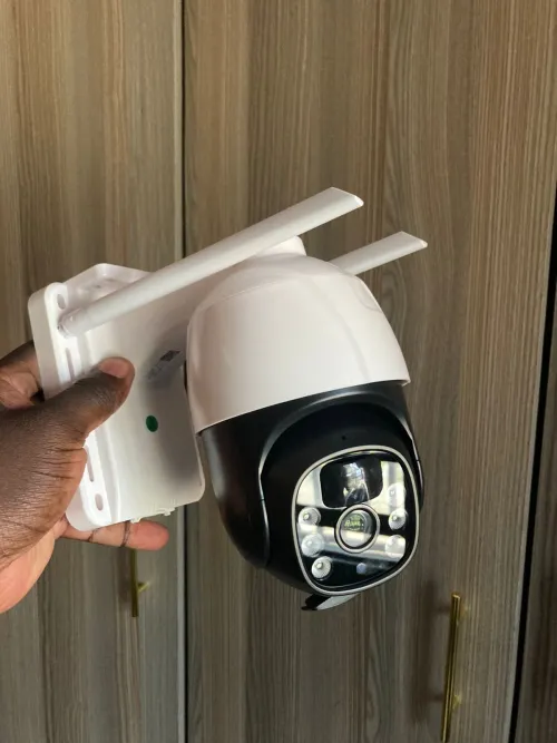 V380 PRO Solar CCTV Camera | 1080P WiFi PTZ, App Remote, Night Vision, PIR Motion, IP66 actual product photo.