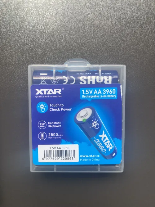 XTAR C4-AA USB-C Charger Bundle with 4pcs × 1.5V 2500mAh Lithium AA Batteries actual product photo.
