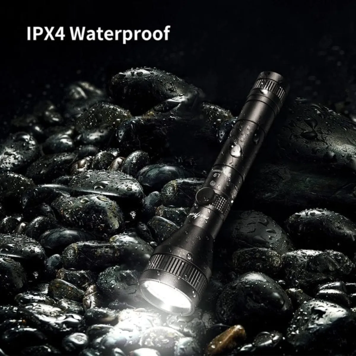 PEETPEN L9 mini flashlight, switch detail