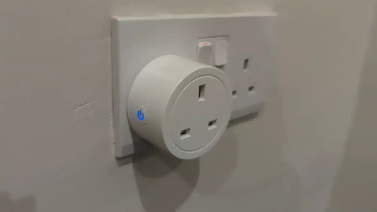 Tuya WiFi Smart Plug: 16A, 3200W | Energy Monitor, Alexa/Google | Smart Home Automation in Kenya