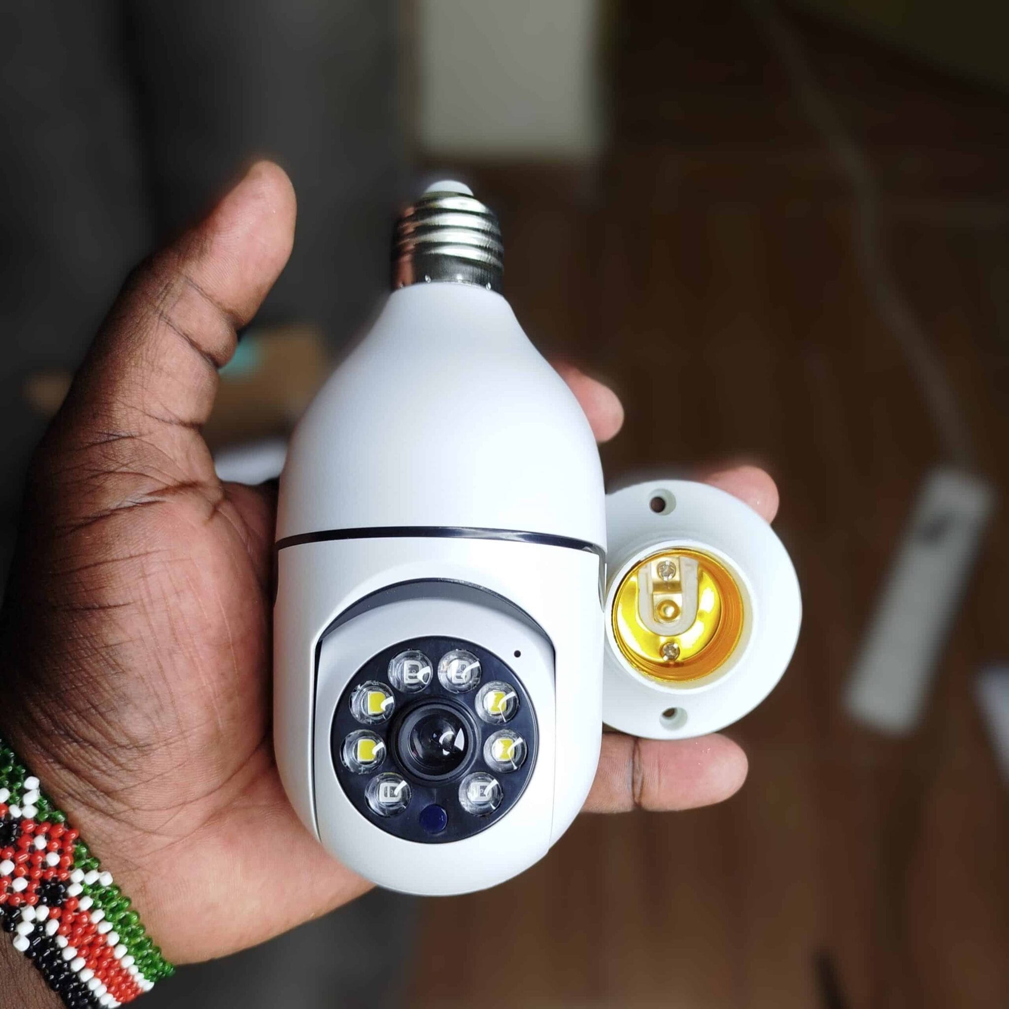 YIOT Wifi PTZ Bulb Camera 5MP: Auto Tracking, Color Night Vision, 2-Way Audio | Home & Baby Monitor