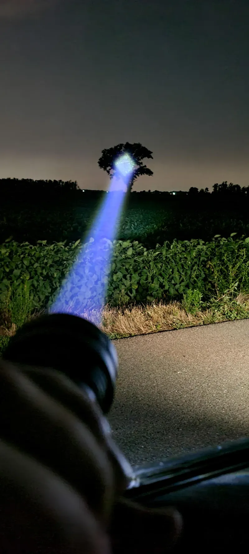 Convoy Z1: 800m Long Range Flashlight, 2000lm Zoomable Torch, Aluminum, Rechargeable (Battery Not Included) for