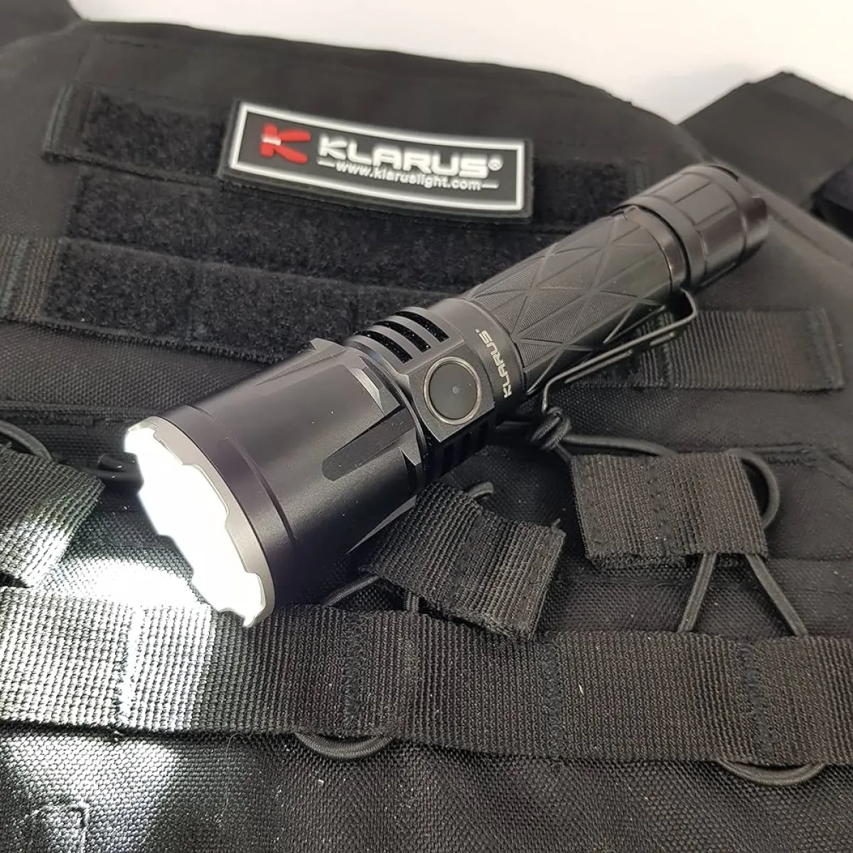 Klarus XT21X Pro tactical flashlight 4400 lumens with power bank function