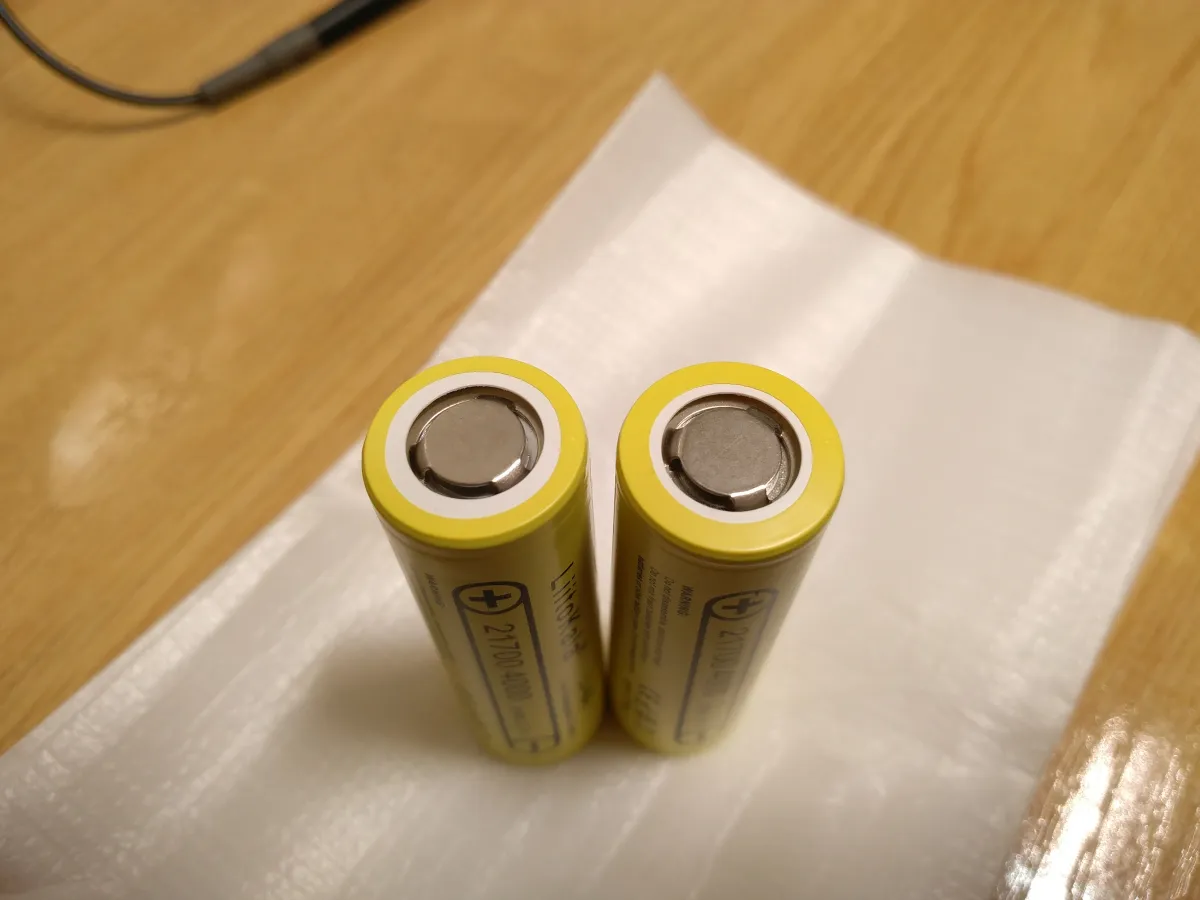 LiitoKala Lii-40A 21700 Battery – 4000mAh 40A High Drain, Flat Top, Unprotected for Vapes, Flashlights, Power Tools in