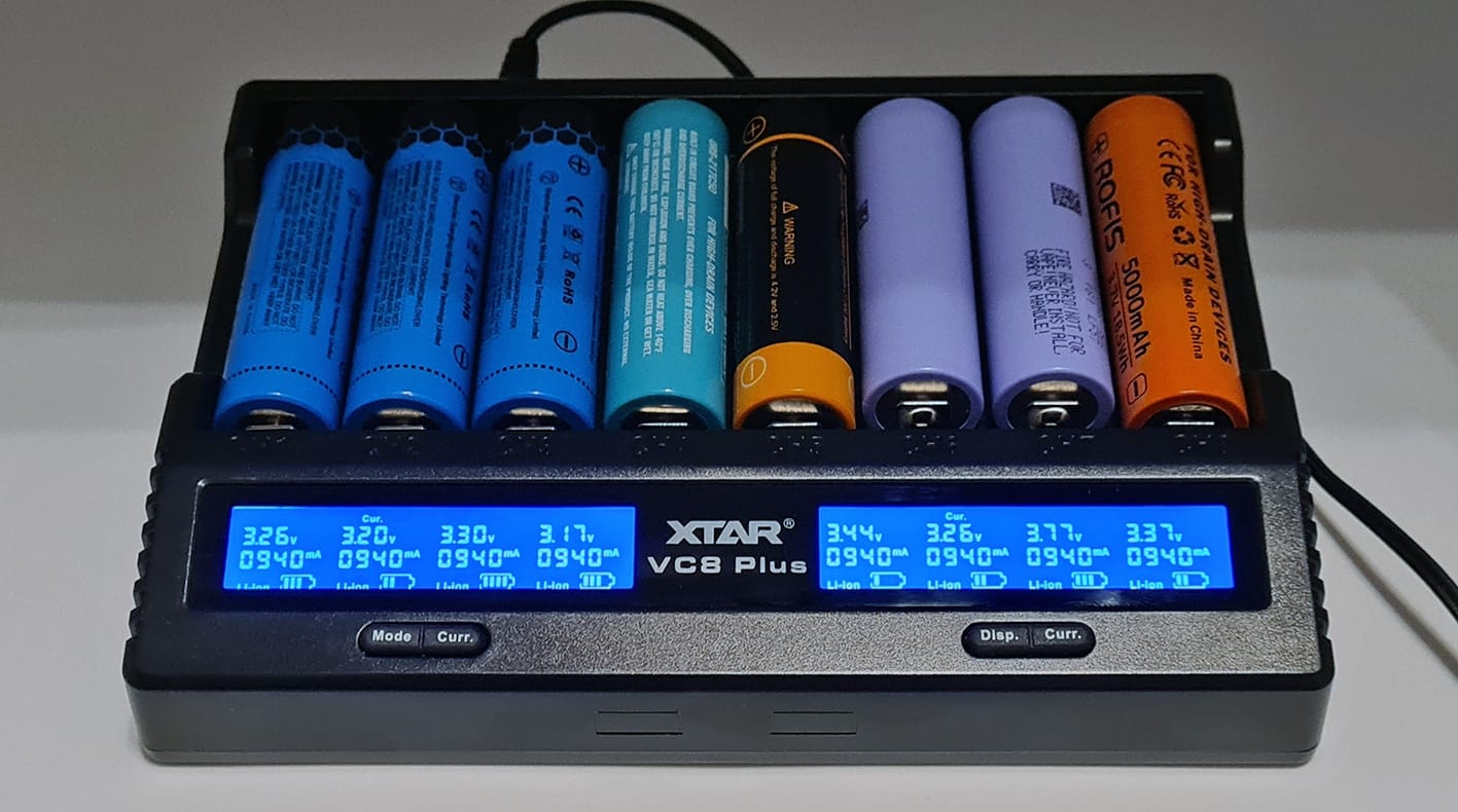 Guide to Buying Battery Chargers for Microphones
